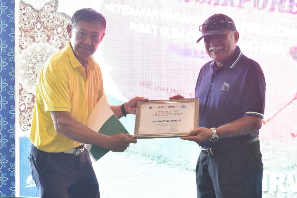 Irwansyah Bahar Cetak Hole In One di Fella Golf Club Jakarta Monthly